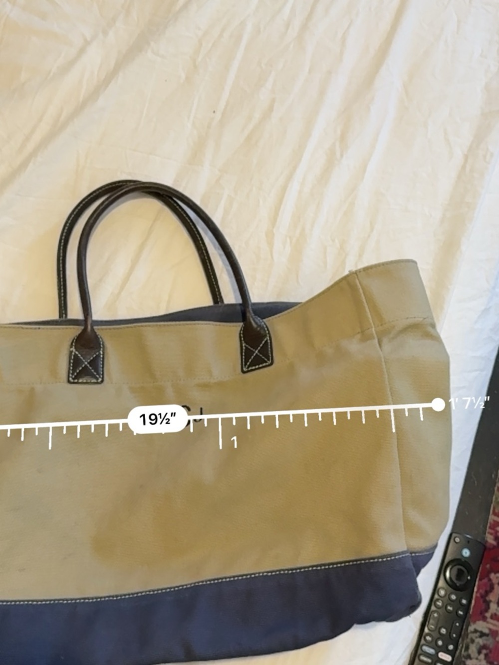 ‼️Rare print Lands End medium Zip tote - Picture 9 of 10